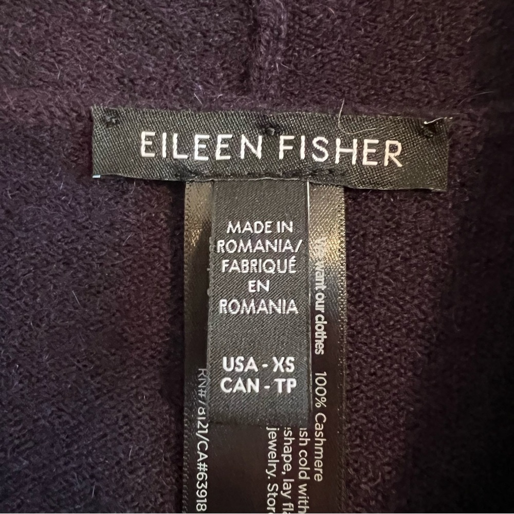 EILEEN FISHER Italian Cashmere Turtleneck Top, Aubergine, XS - Picture 7 of 11